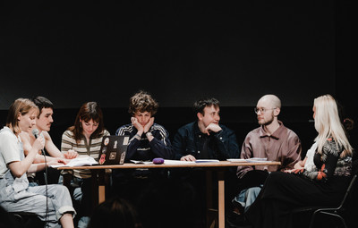 Utrinki z bralnih uprizoritev 10-minutnih besedil študentov AGRFT <em>Foto: Maša Pirc</em>