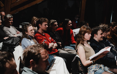 Utrinki z bralnih uprizoritev 10-minutnih besedil študentov AGRFT <em>Foto: Maša Pirc</em>
