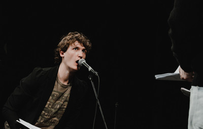 Utrinki z bralnih uprizoritev 10-minutnih besedil študentov AGRFT <em>Foto: Maša Pirc</em>