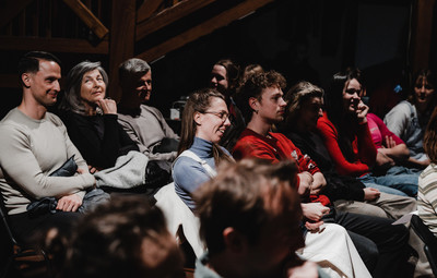 Utrinki z bralnih uprizoritev 10-minutnih besedil študentov AGRFT <em>Foto: Maša Pirc</em>