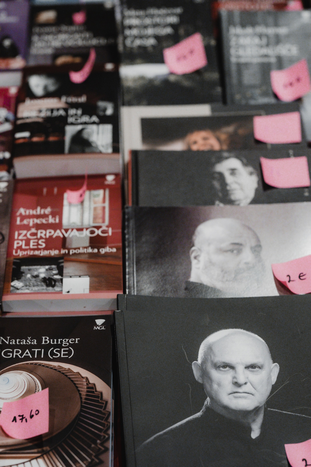 Utrinki z odprtja prodajne knjižne izložbe Slovenskih gledaliških založnikov <em>Foto: Maša Pirc</em>