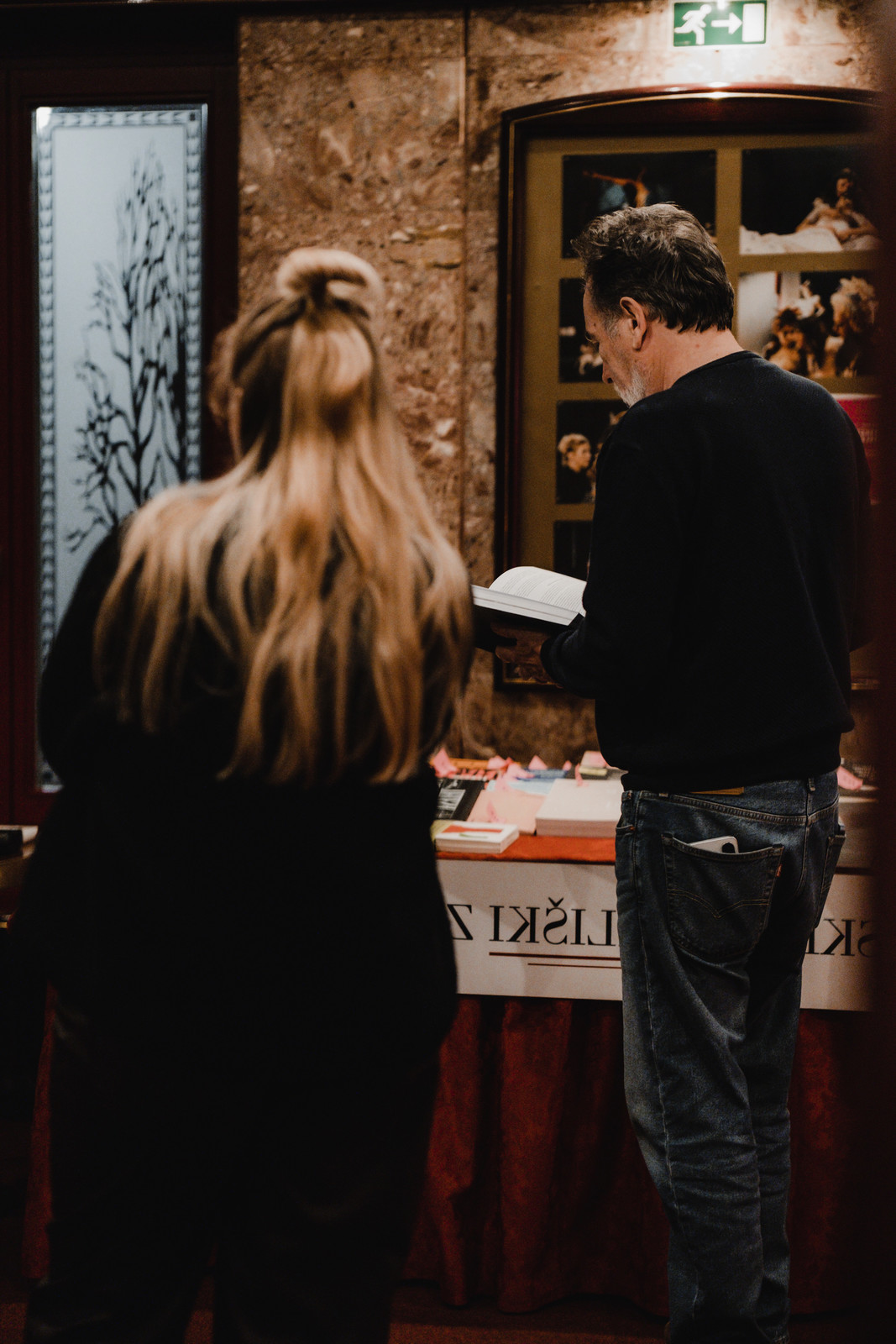 Utrinki z odprtja prodajne knjižne izložbe Slovenskih gledaliških založnikov <em>Foto: Maša Pirc</em>