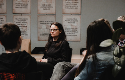 Utrinki z okrogle mize Med dramskim in gledališkim besedilom <em>Foto: Maša Pirc</em>