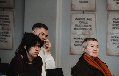 Utrinki z okrogle mize Med dramskim in gledališkim besedilom <em>Foto: Maša Pirc</em>