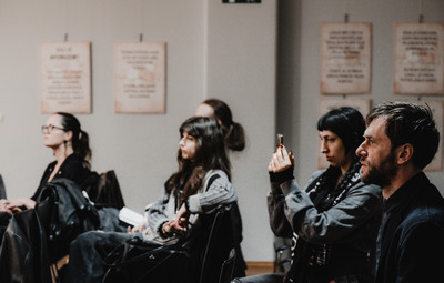 Utrinki z okrogle mize Med dramskim in gledališkim besedilom <em>Foto: Maša Pirc</em>