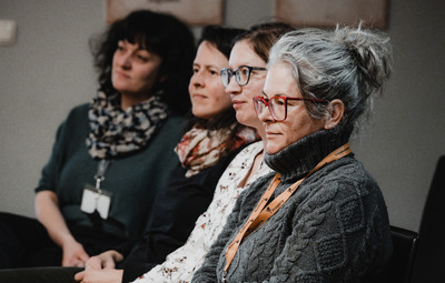 Utrinki z okrogle mize Med dramskim in gledališkim besedilom <em>Foto: Maša Pirc</em>