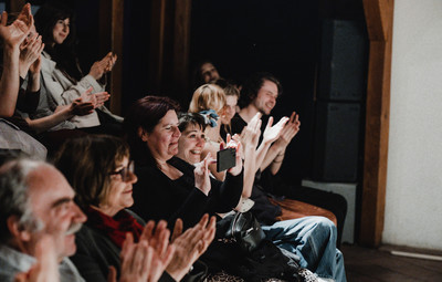 Utrinki s premiere produkcije Pasijon po Petru ali dolga pot domov <em>Foto: Maša Pirc</em>