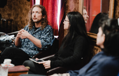 Utrinki s pogovora o(b) knjigi Urjenja v nestrinjanju <em>Foto: Maša Pirc</em>