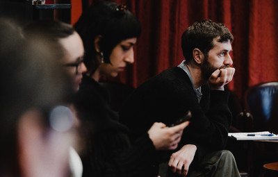 Utrinki s pogovora o(b) knjigi Urjenja v nestrinjanju <em>Foto: Maša Pirc</em>