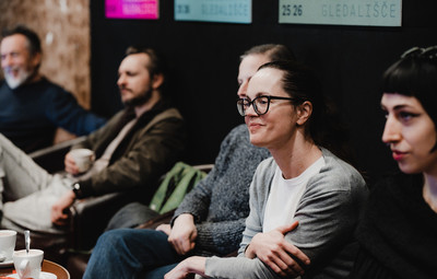 Utrinki s pogovora o(b) knjigi Urjenja v nestrinjanju <em>Foto: Maša Pirc</em>