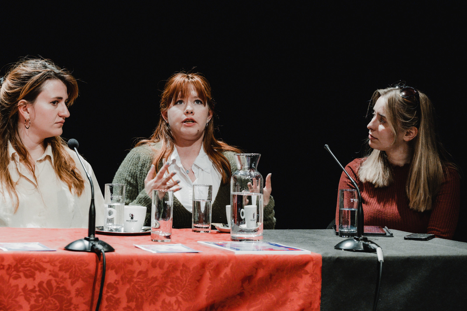 Utrinki z okrogle mize Reprezentacija žensk: Pregled stanja v slovenski gledališki krajini <em>Foto: Maša Pirc</em>