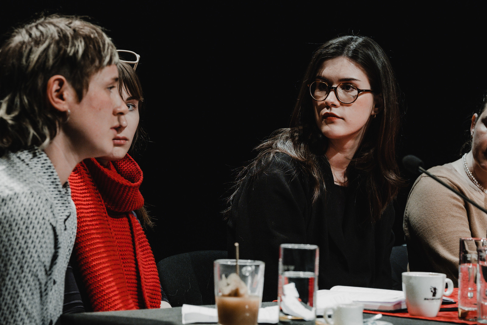 Utrinki z okrogle mize Reprezentacija žensk: Pregled stanja v slovenski gledališki krajini <em>Foto: Maša Pirc</em>