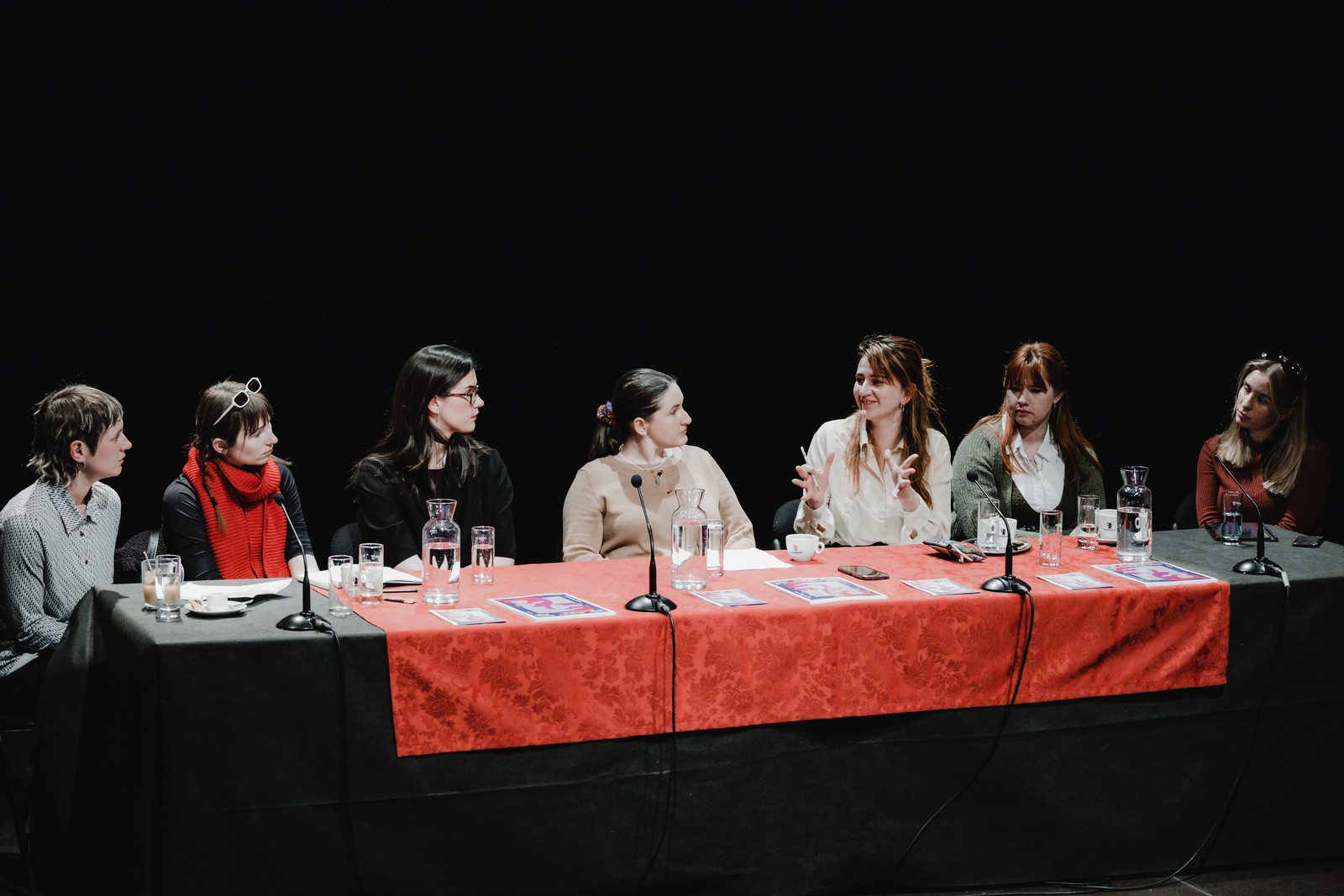 Utrinki z okrogle mize Reprezentacija žensk: Pregled stanja v slovenski gledališki krajini <em>Foto: Maša Pirc</em>