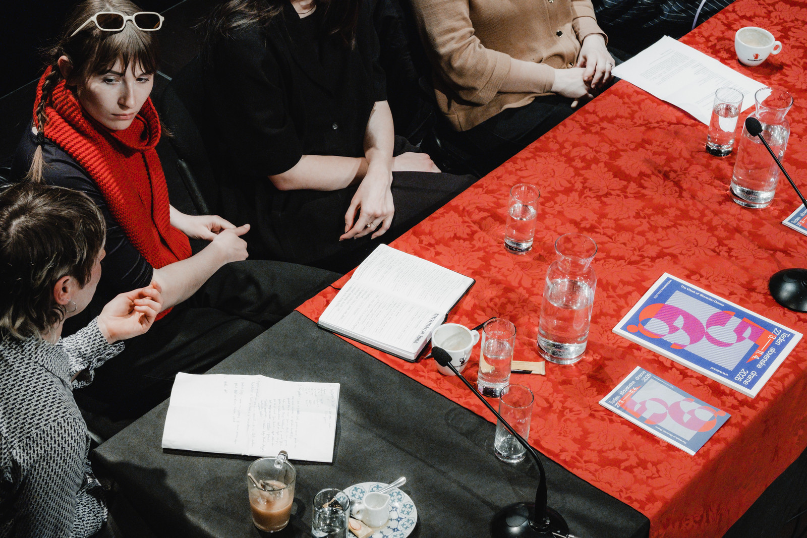 Utrinki z okrogle mize Reprezentacija žensk: Pregled stanja v slovenski gledališki krajini <em>Foto: Maša Pirc</em>