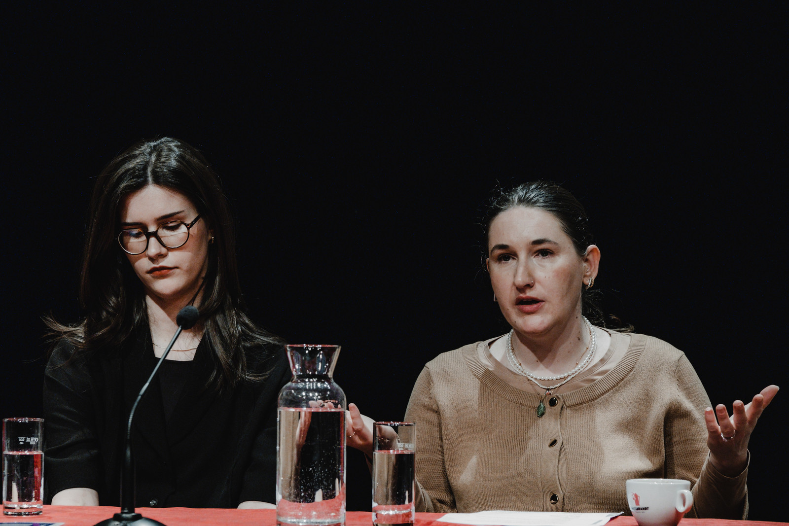 Utrinki z okrogle mize Reprezentacija žensk: Pregled stanja v slovenski gledališki krajini <em>Foto: Maša Pirc</em>