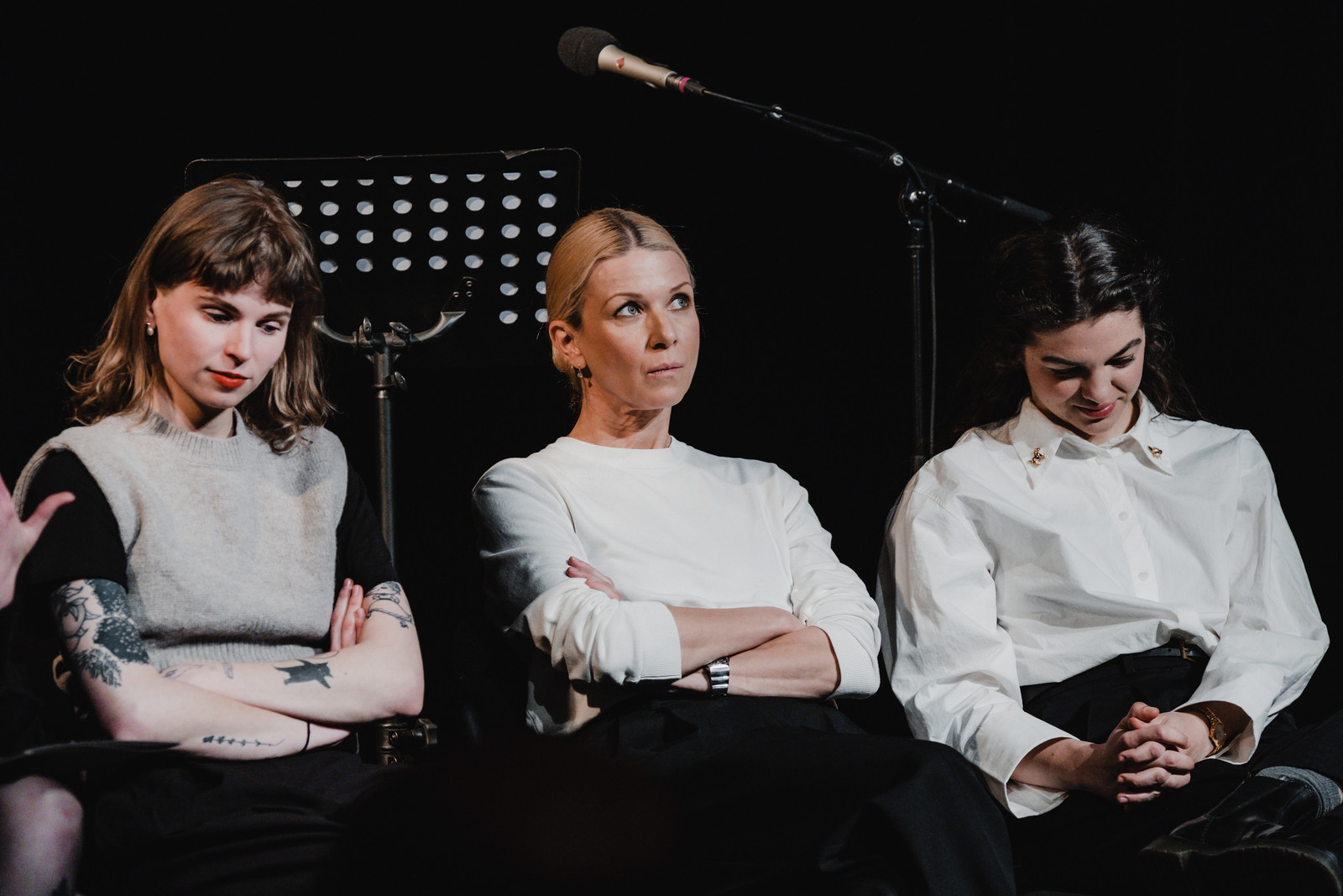 Utrinki z žive izvedbe radijske igre Neže Lučka Peterlin: Jagnje <em>Foto: Maša Pirc</em>