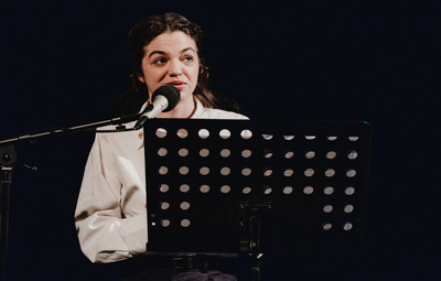 Utrinki z žive izvedbe radijske igre Neže Lučka Peterlin: Jagnje <em>Foto: Maša Pirc</em>