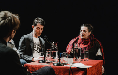 Utrinki z Okrogle mize Hiša za goste: Umetniška svoboda na kocki - gledališče v politično zaznamovanih kontekstih <em>Foto: Maša Pirc</em>