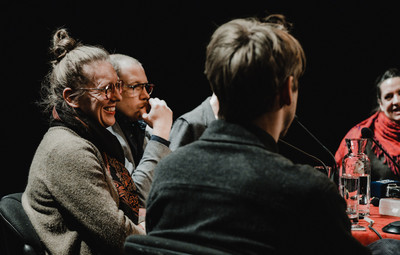 Utrinki z Okrogle mize Hiša za goste: Umetniška svoboda na kocki - gledališče v politično zaznamovanih kontekstih <em>Foto: Maša Pirc</em>