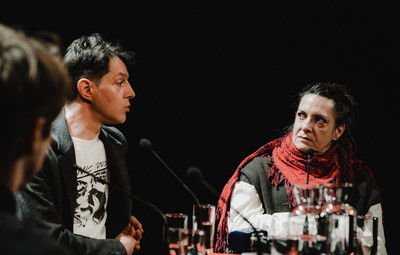 Utrinki z Okrogle mize Hiša za goste: Umetniška svoboda na kocki - gledališče v politično zaznamovanih kontekstih <em>Foto: Maša Pirc</em>