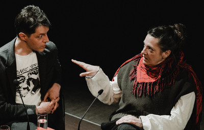 Utrinki z Okrogle mize Hiša za goste: Umetniška svoboda na kocki - gledališče v politično zaznamovanih kontekstih <em>Foto: Maša Pirc</em>