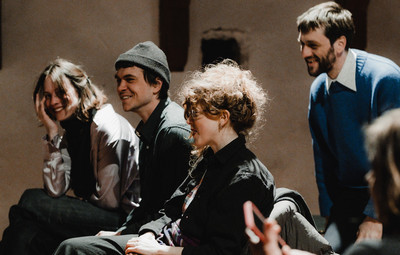 Utrinki z Okrogle mize Hiša za goste: Umetniška svoboda na kocki - gledališče v politično zaznamovanih kontekstih <em>Foto: Maša Pirc</em>