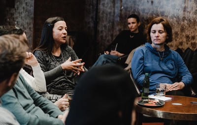 Utrinki s pogovora in predstavitve praktične gledališke delavnice ter projekta Slovenščina kot drugi in tuji jezik <em>Foto: Maša Pirc</em>