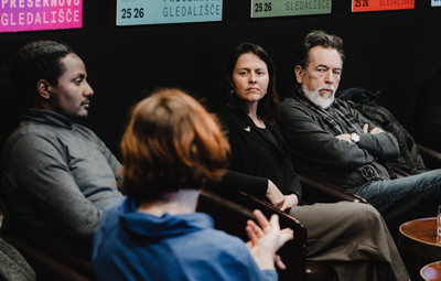 Utrinki s pogovora in predstavitve praktične gledališke delavnice ter projekta Slovenščina kot drugi in tuji jezik <em>Foto: Maša Pirc</em>