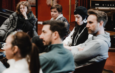 Utrinki s pogovora in predstavitve praktične gledališke delavnice ter projekta Slovenščina kot drugi in tuji jezik <em>Foto: Maša Pirc</em>