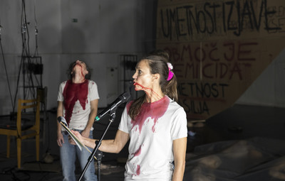 Umetnost življenja: Umor na podeželju <em>Foto: Andrej Firm</em>